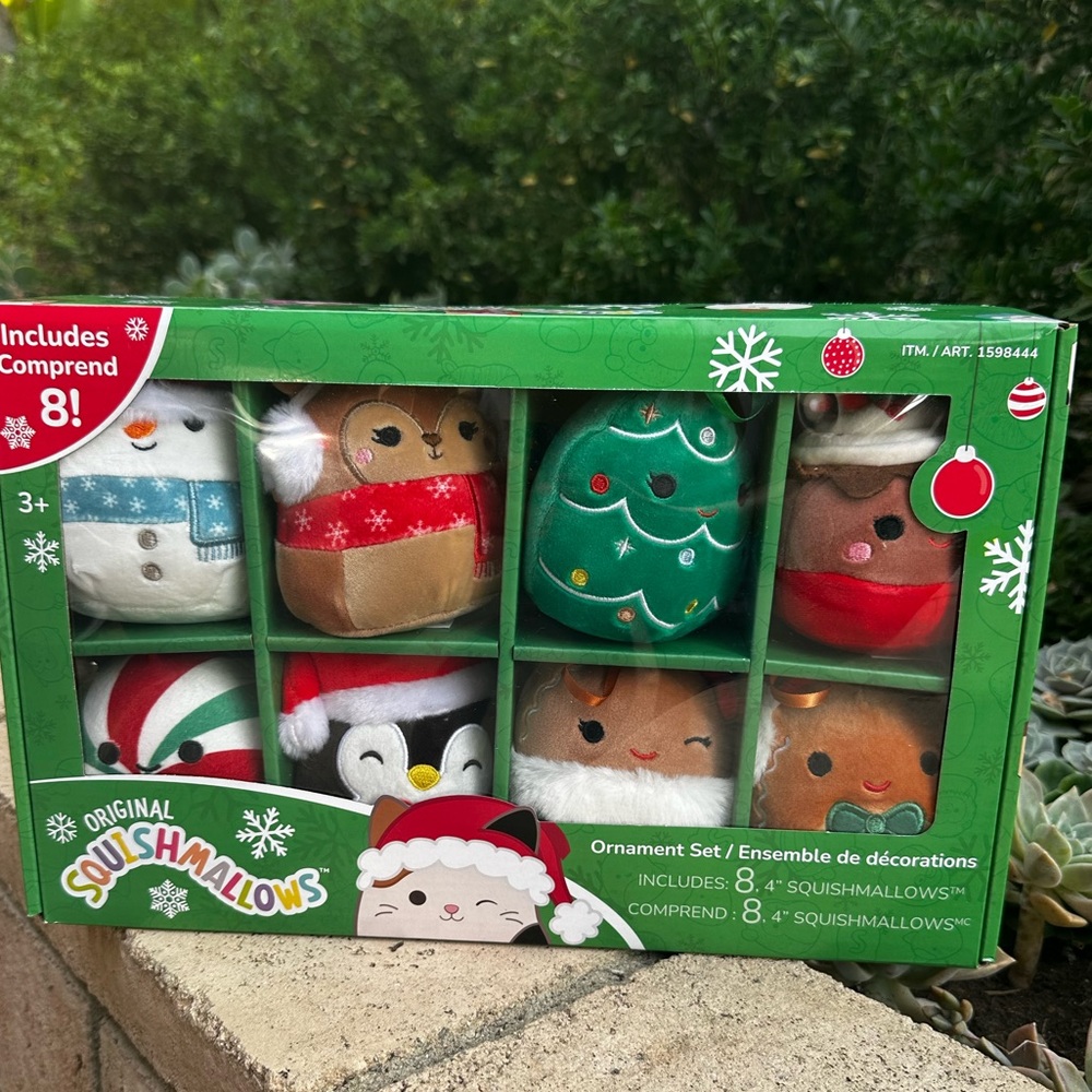 Squishmallows 2023 mini ornament set collectible 4”